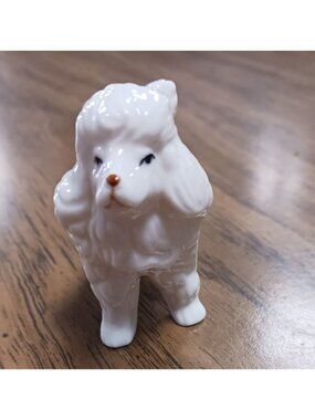 Vintage Ceramic 1950s Kitsch Glazed White Standard Poodle Dog Figurine